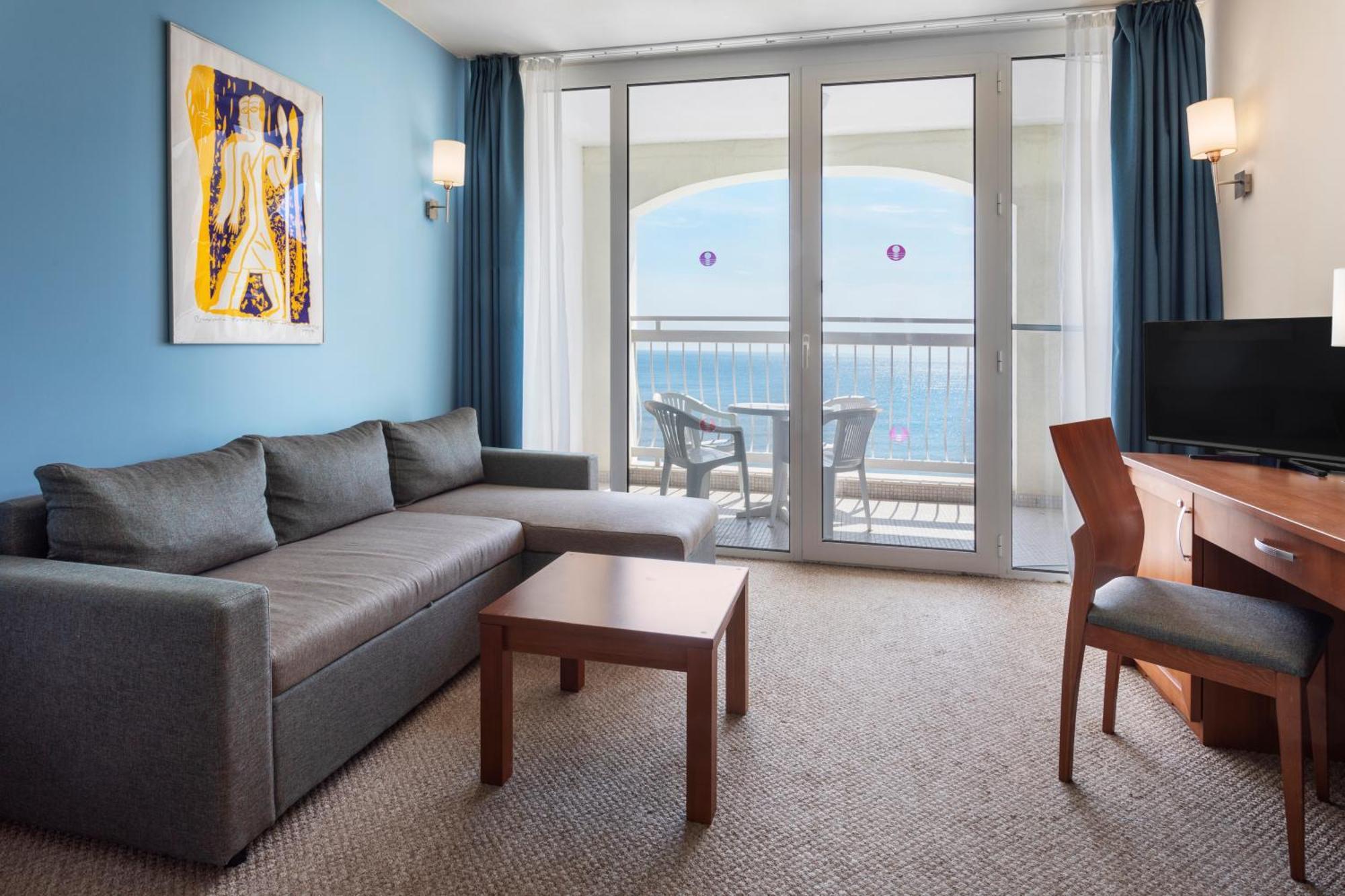 Family Room Sea View